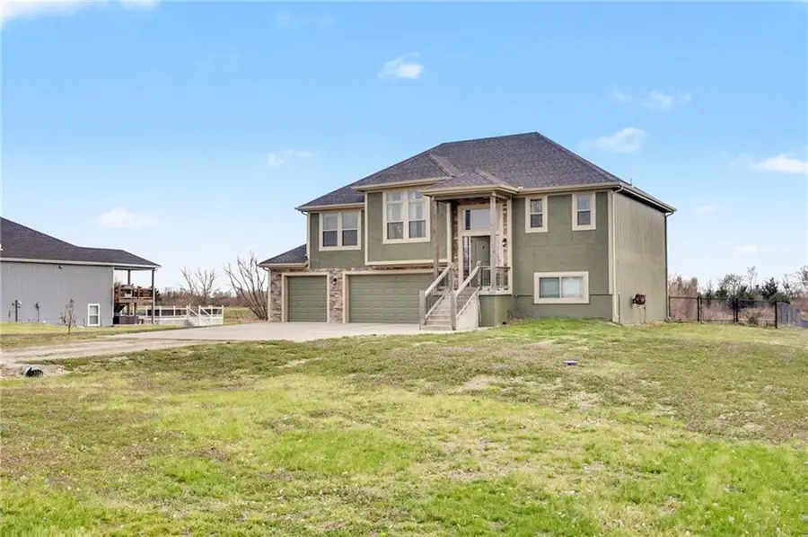 16699 Dana Lane, Leavenworth, KS 66048 - #2