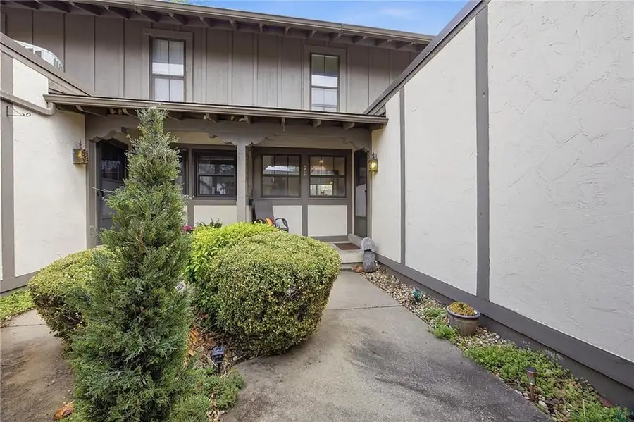 10217 Conser Street, Overland Park, KS 66212 - #3