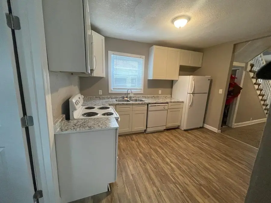 1025 Waverly Avenue, Kansas City, KS 66104 - #2