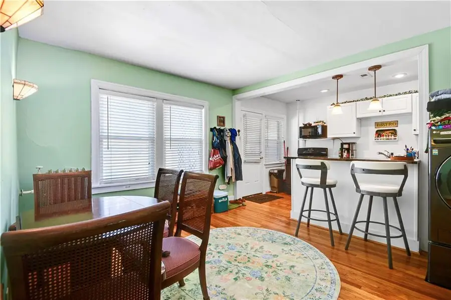 212 Emanuel Cleaver Ii Boulevard #2 West, Kansas City, MO 64112 - #2