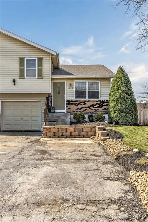 1019 N Jan Mar Street, Olathe, KS 66061 - #2