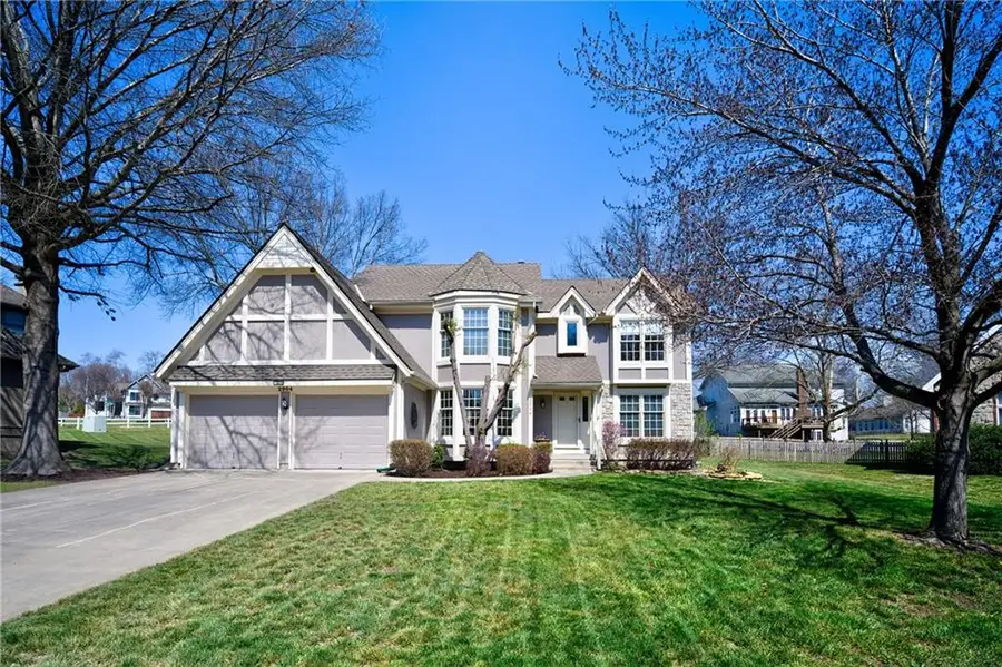 2904 SW 13th Street, Lees Summit, MO 64081 - #2