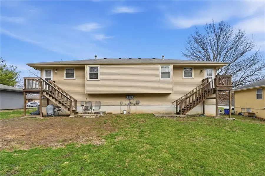 802 NE Banner Drive, Lees Summit, MO 64086 - #3