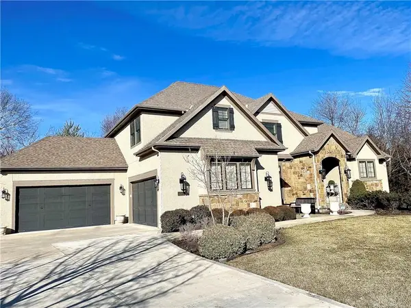 4948 W 141 Terrace, Leawood, KS 66224