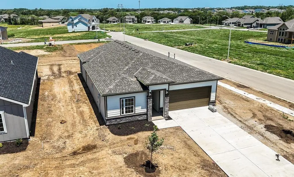 32710 W 176th Terrace, Gardner, KS 66030 - #1