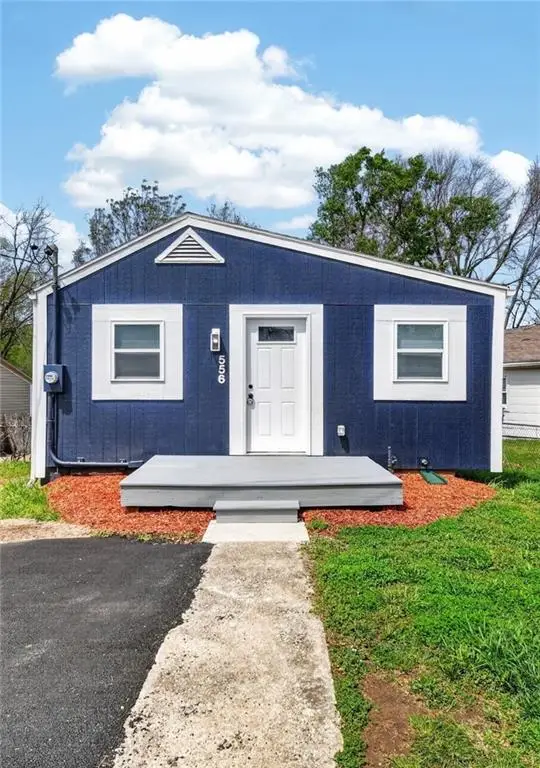 556 S Carlisle Drive, Sugar Creek, MO 64054