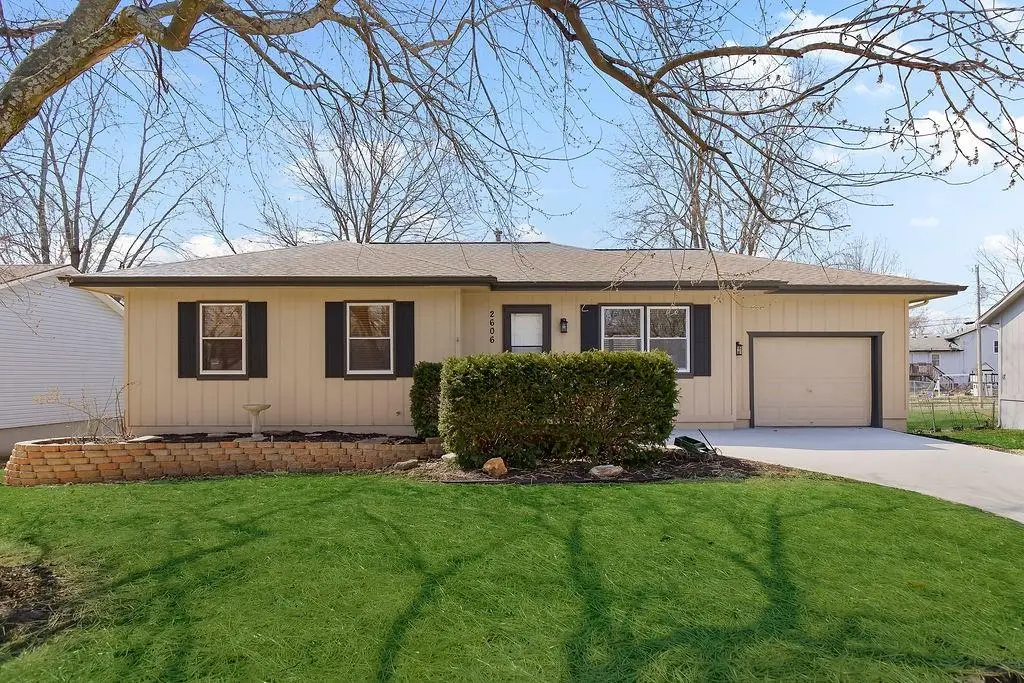 2606 Cherokee Road, Harrisonville, MO 64701 - #1