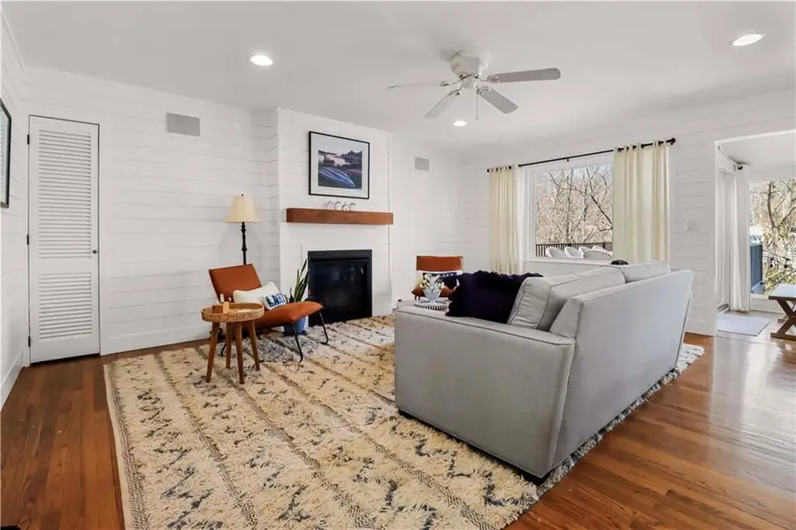 76 R Street, Lees Summit, MO 64086 - #2