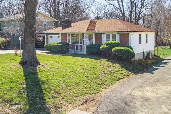 5425 Webster Avenue, Kansas City, KS 66104