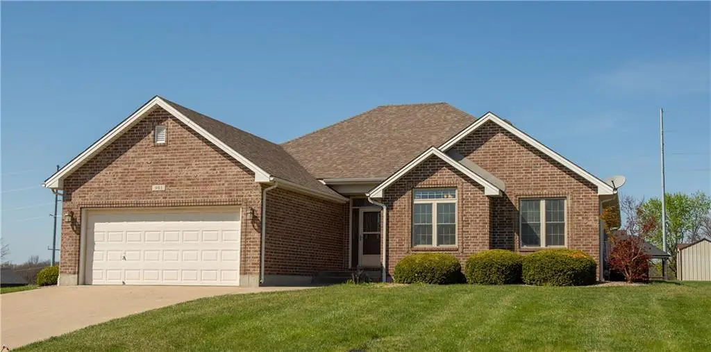 901 Tall Grass Drive, Pleasant Hill, MO 64080 - #1