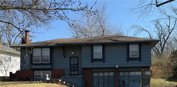 3701 E 112th Street, Kansas City, MO 64137