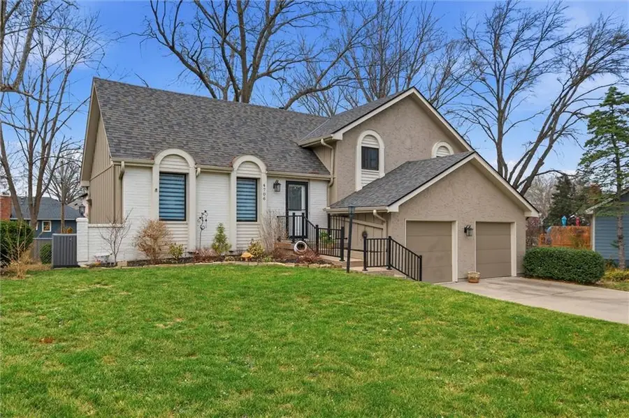 4706 Goddard Street, Shawnee, KS 66203 - #2