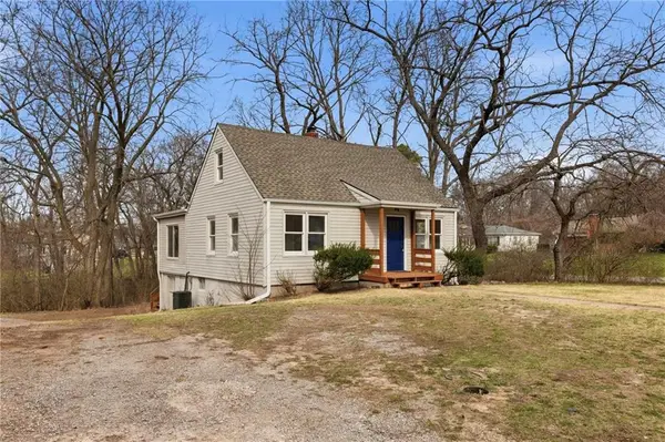 3900 Circle Drive, Independence, MO 64052