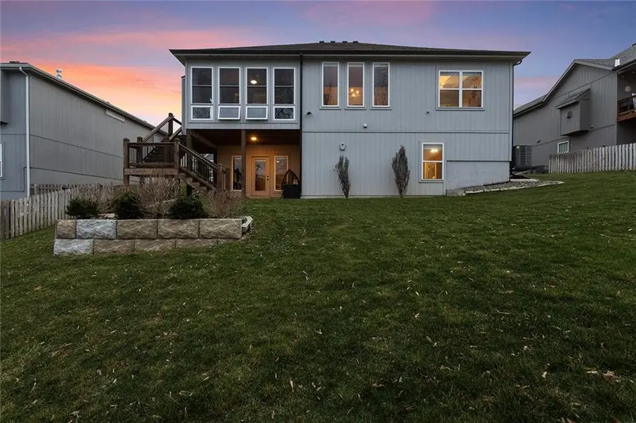 913 SE Wood Ridge Court, Blue Springs, MO 64014 - #2