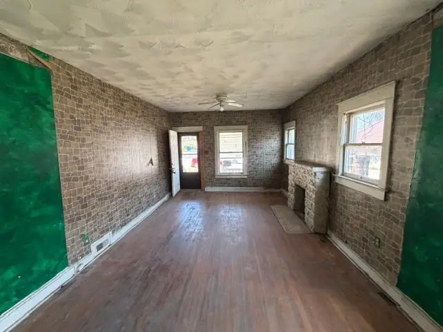 1123 Waverly Avenue, Kansas City, KS 66104 - #2