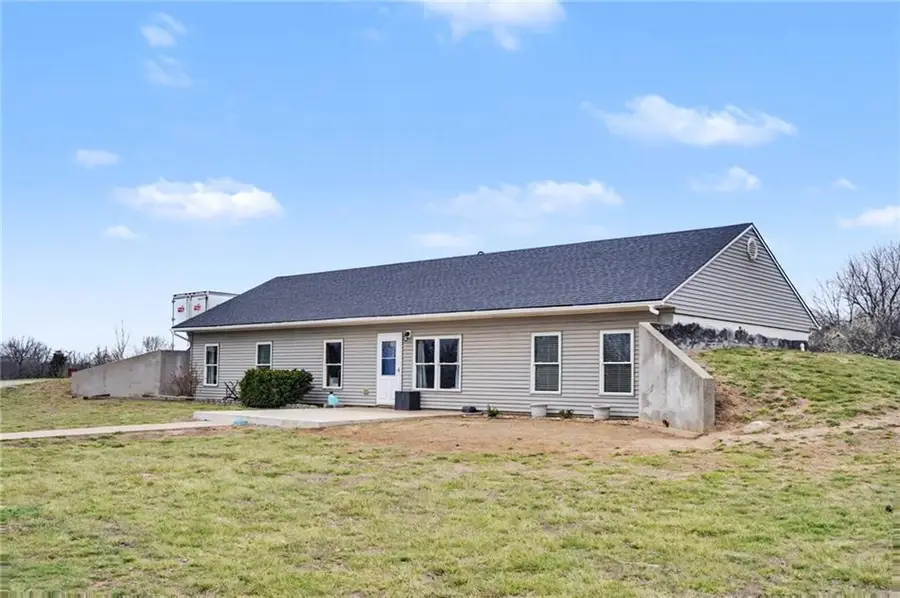 13271 23rd Street, Perry, KS 66073 - #3