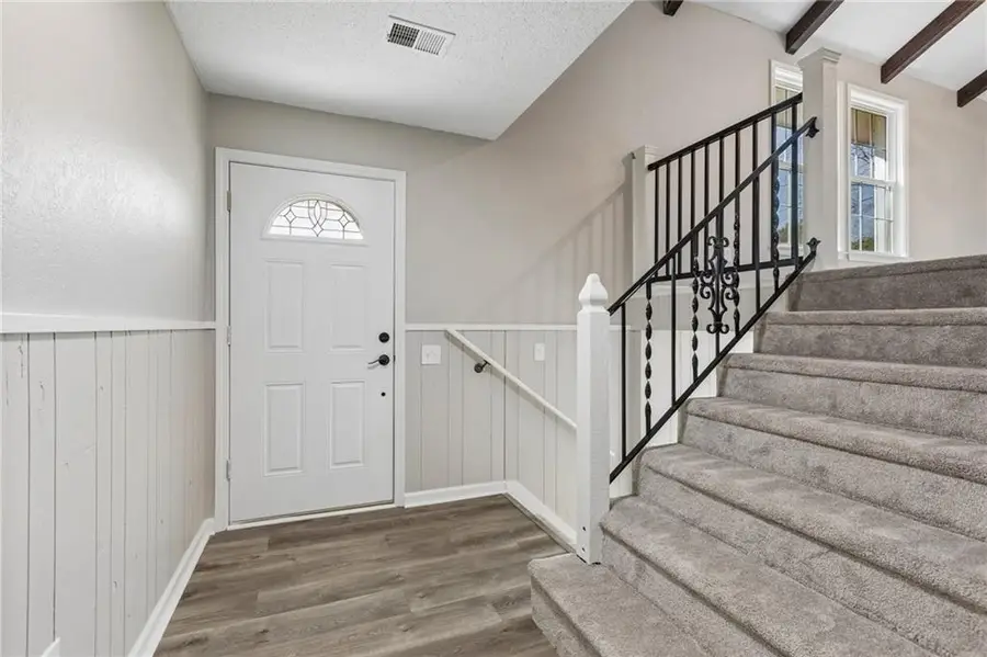 7539 Westridge Road, Raytown, MO 64138 - #3