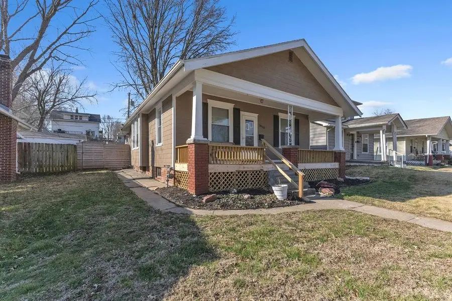 3020 Faraon Street, Saint Joseph, MO 64501 - #2