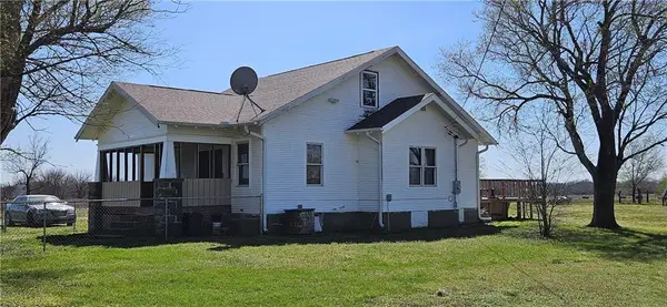 103 S Delange Road, Girard, KS 66743
