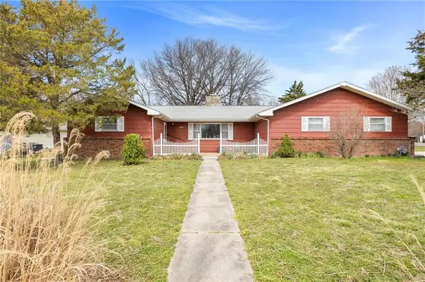 402 W Mckinley N/a, Frontenac, KS 66763