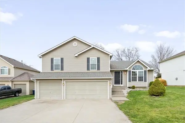 8424 N Winfield Avenue, Kansas City, MO 64153