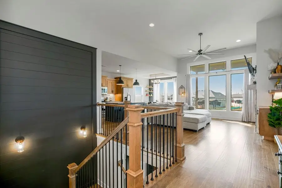 807 W Solomon Drive, Lone Jack, MO 64086 - #3