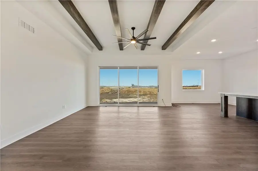 1475 N 163rd Street, Basehor, KS 66007 - #2