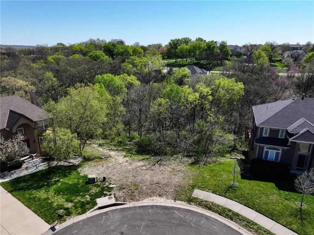 8335 Frederick Court, De Soto, KS 66018 - #1