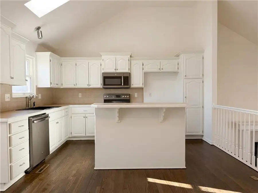 709 Woodland Circle, Grain Valley, MO 64029 - #2