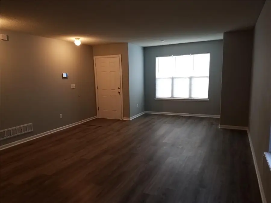 3937 Highland Avenue, Kansas City, MO 64110 - #2