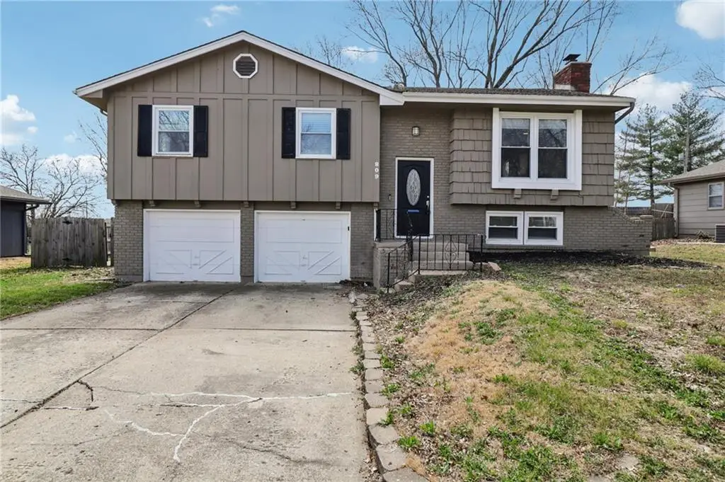 809 Mulberry Street, Lees Summit, MO 64086 - #1