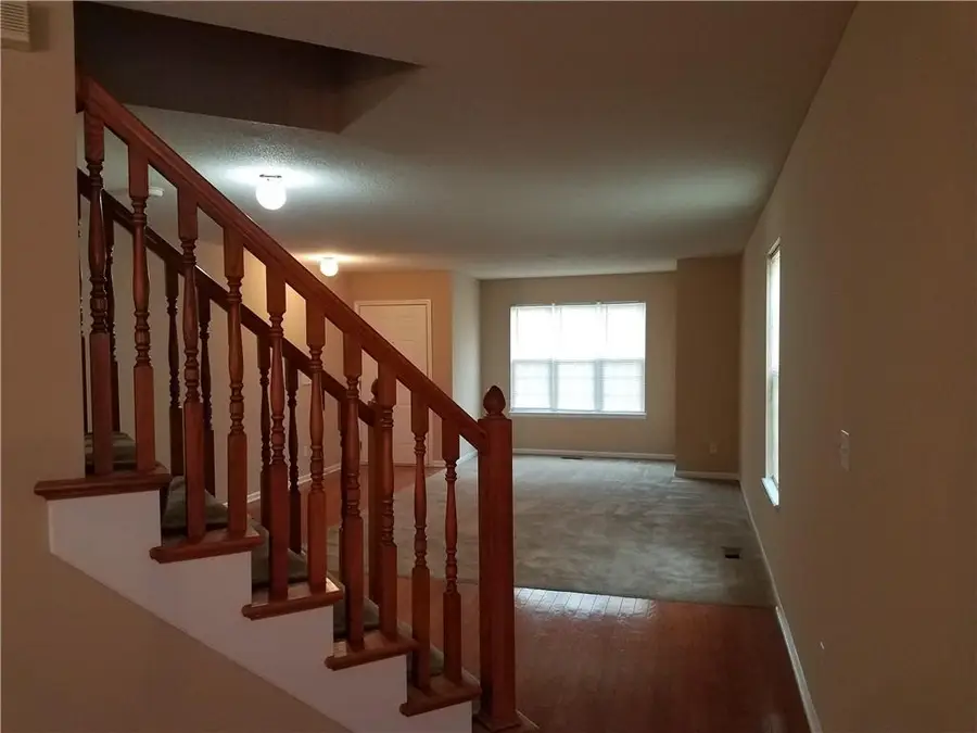 3936 Highland Avenue, Kansas City, MO 64110 - #2