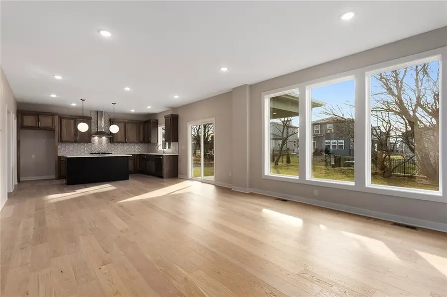 13305 W 179th Street, Overland Park, KS 66013 - #2