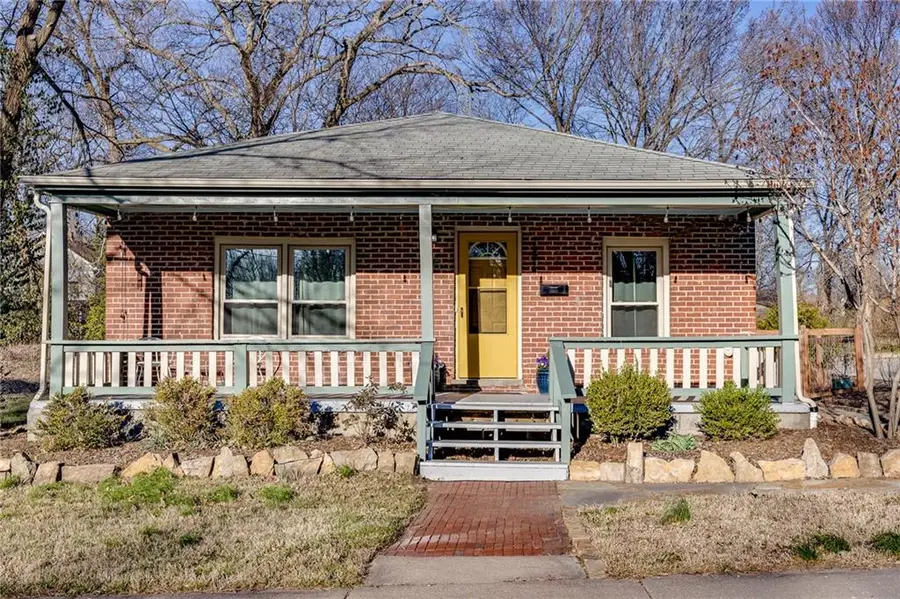 415 Illinois Street, Lawrence, KS 66044 - #2