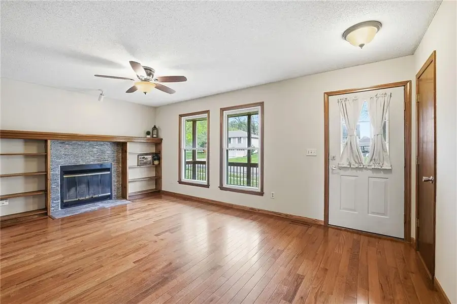 1901 NE Mckee Lane, Lees Summit, MO 64086 - #3