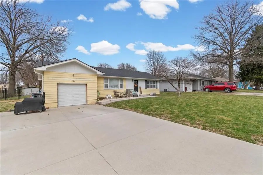 204 First Street, Richmond, MO 64085 - #3