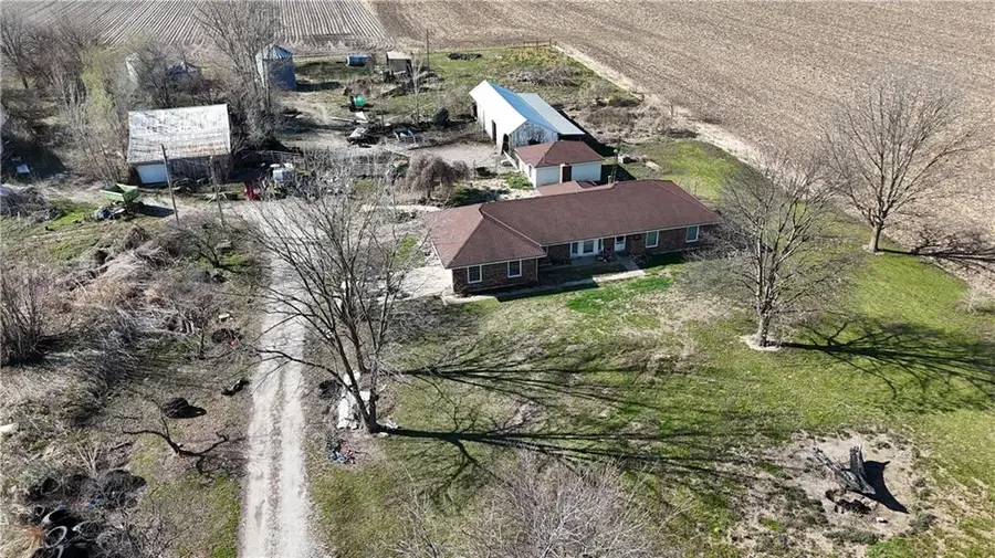 37603 E Cogswell Road, Sibley, MO 64088 - #2