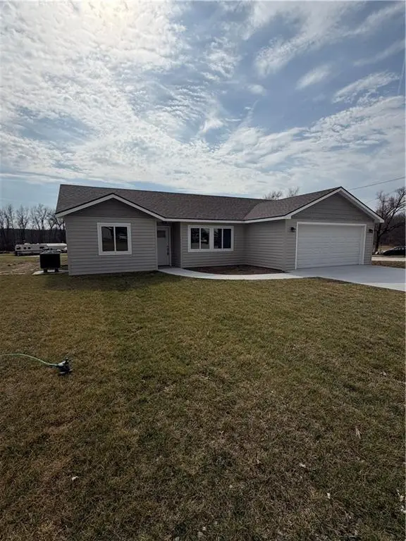 209 W 2nd Street, Creighton, MO 64739 - #2