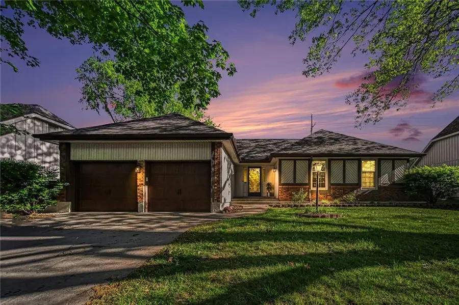 4036 NE 59th Terrace, Gladstone, MO 64119 - #2