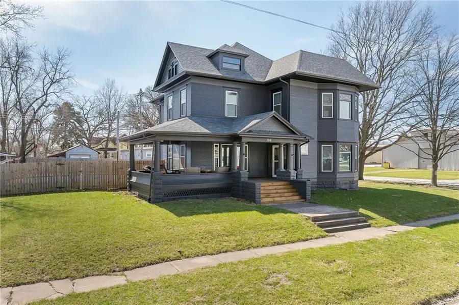 200 E Berry Street, Hamilton, MO 64644 - #2