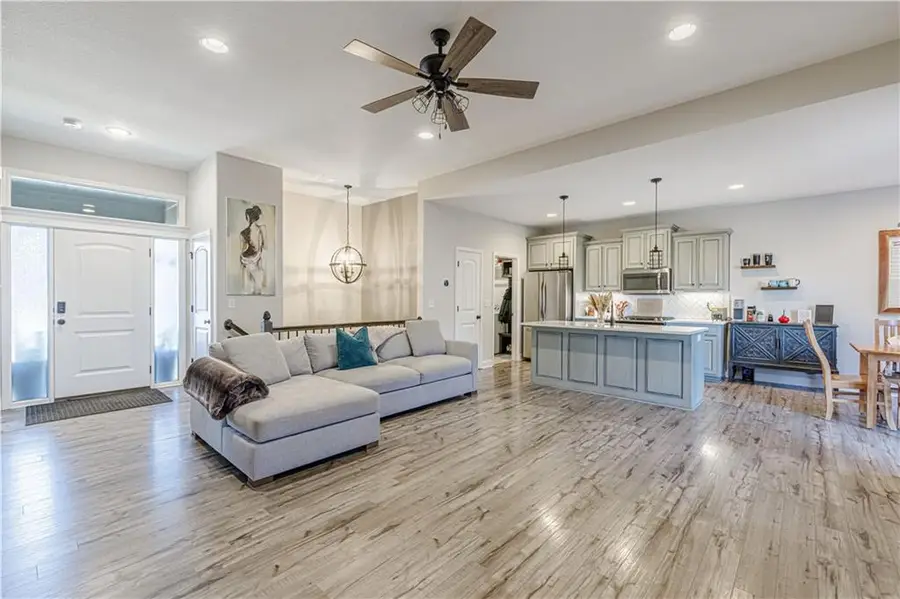 1506 Cross Creek Drive, Grain Valley, MO 64029 - #2