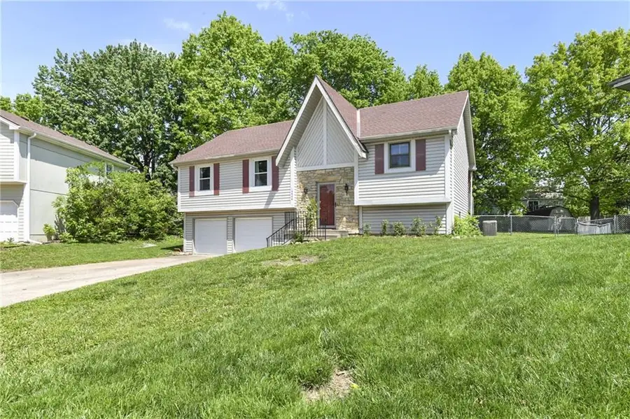 15906 W 154th Terrace, Olathe, KS 66062 - #2