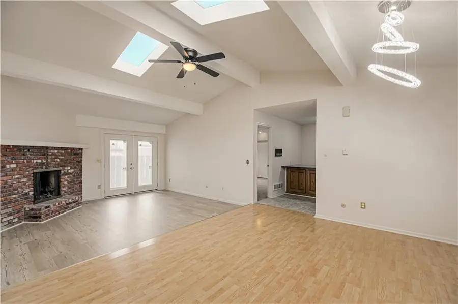 13917 Falkirk Circle, Grandview, MO 64030 - #3