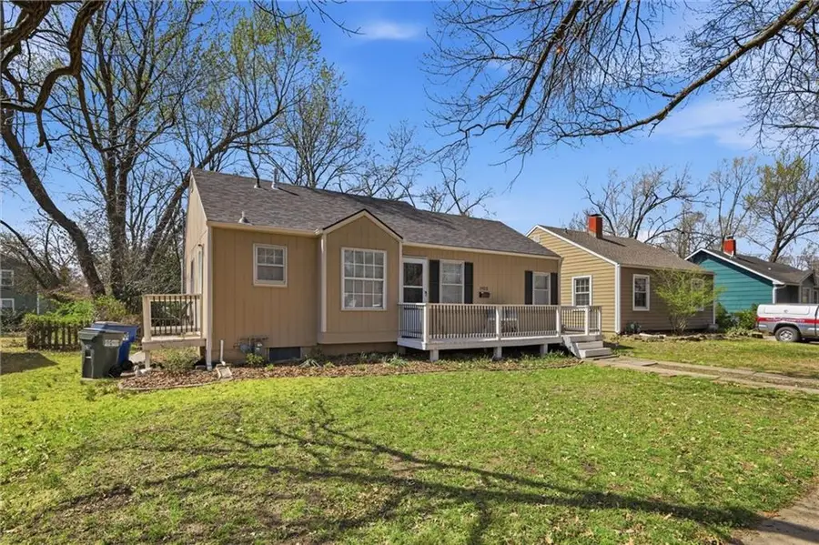 1923 Tennessee Street, Lawrence, KS 66046 - #2