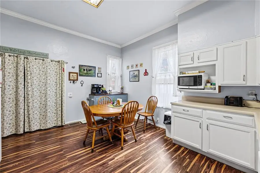 1434 6th Avenue, Leavenworth, KS 66048 - #3