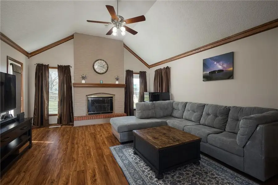 2319 NW 4th Street Place, Blue Springs, MO 64014 - #2