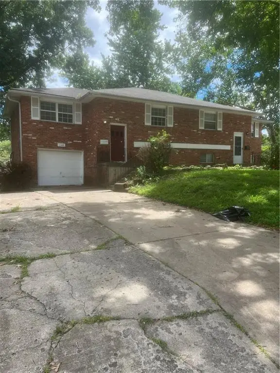 1147 S 52 Street, Kansas City, KS 66106 - #2