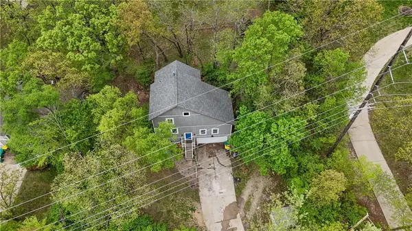 13341 Metropolitan Avenue, Bonner Springs, KS 66012