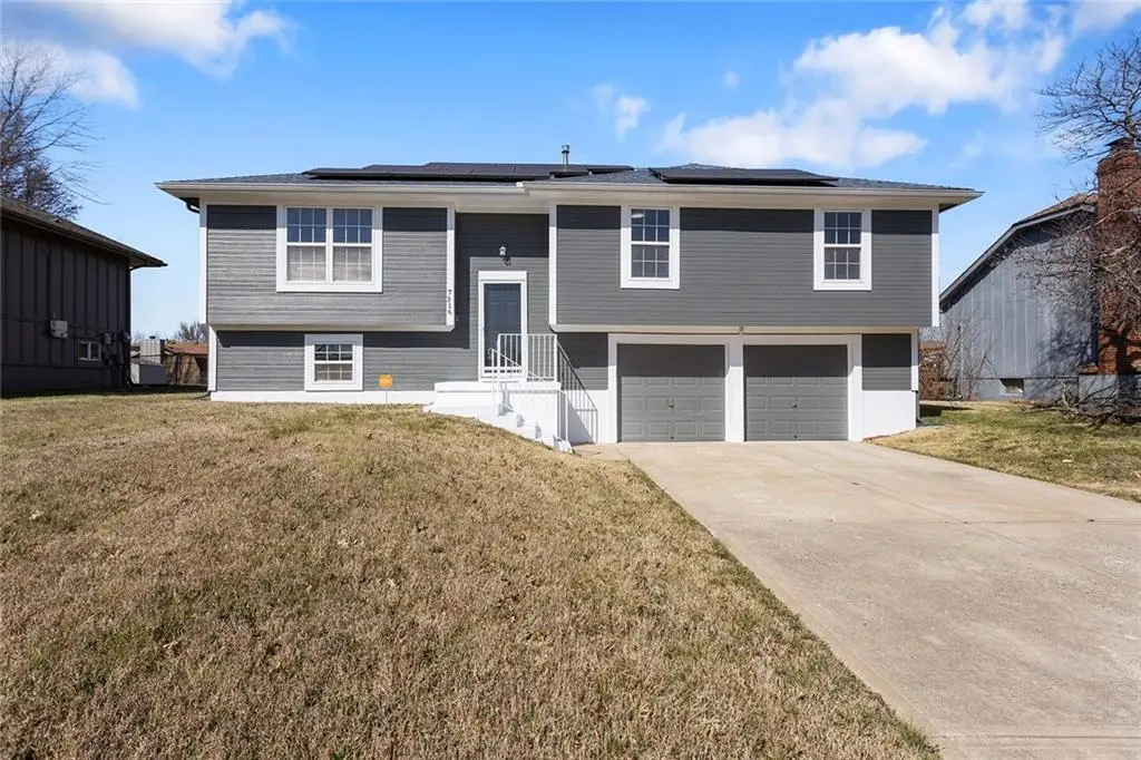 7316 Harry S. Truman Drive, Grandview, MO 64030 - #1