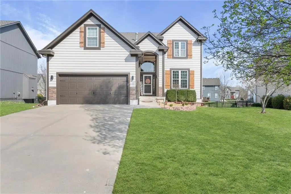 11647 S Marion Street, Olathe, KS 66061 - #1